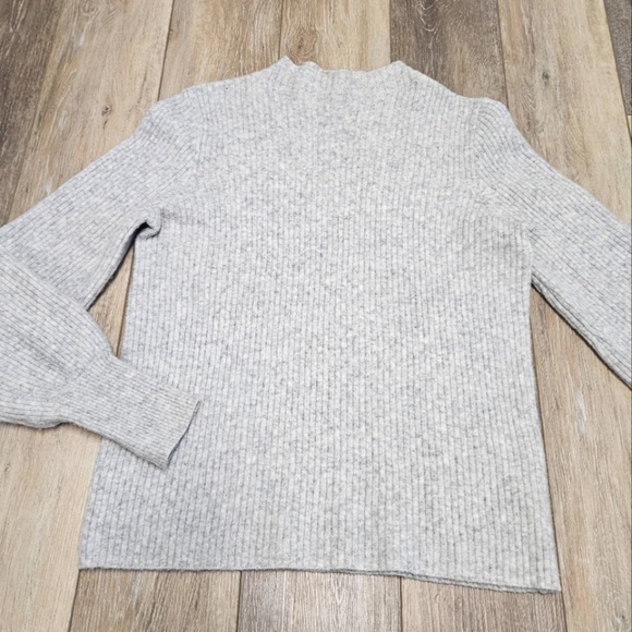 J Crew Wool Blend Grey Ribbed Mockneck Sweater Women's XS Classic Neutral - Picture 1 of 6